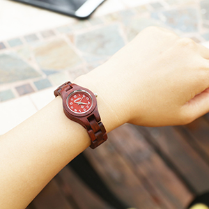 women wood watch